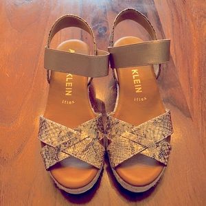 Anne Klein iflex like new !!! Only worn once